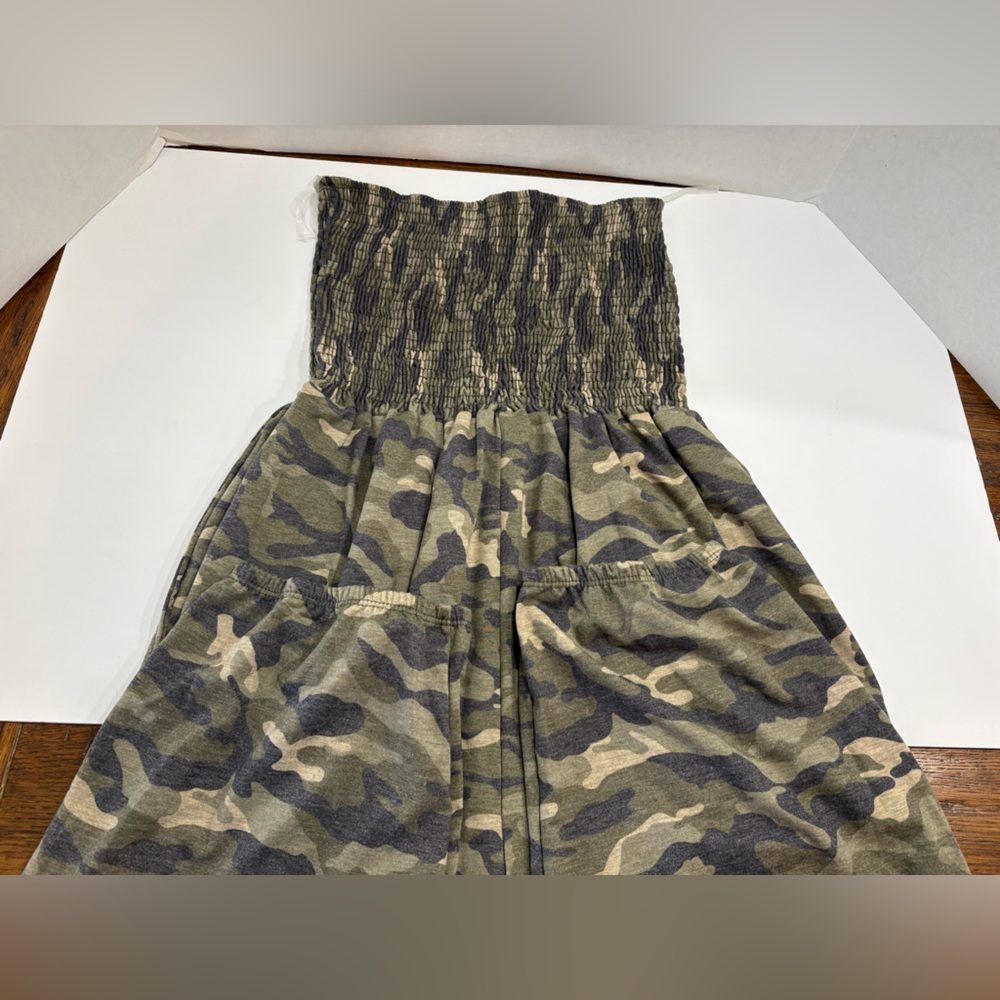NO BRAND TAG camo smock top strapless stretch jumpsuit size large